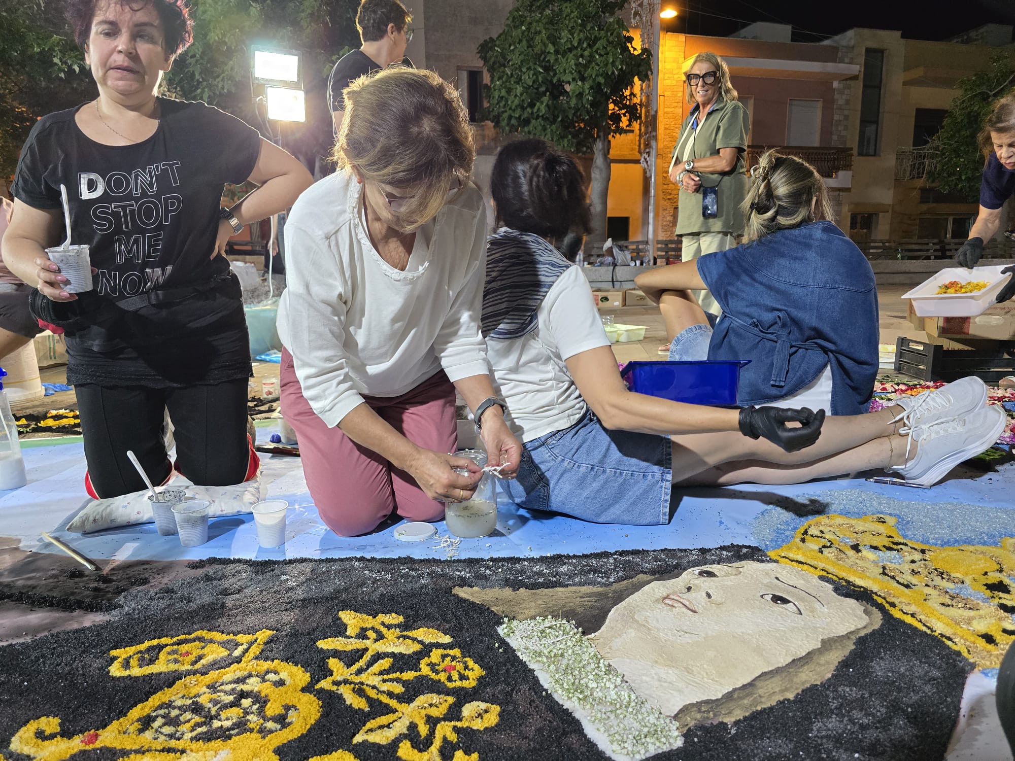 Festa della Madonna del Miracolo con infiorata Tavianese