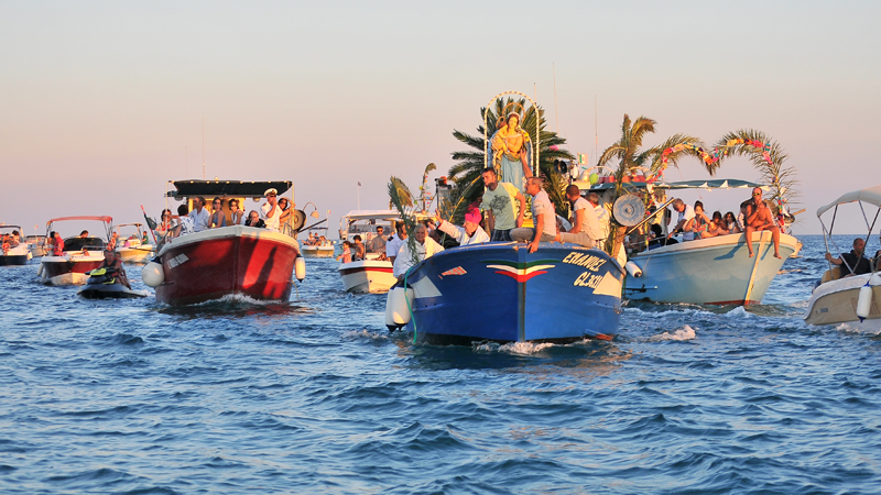 Festa della Madonna di Leuca in aprile
